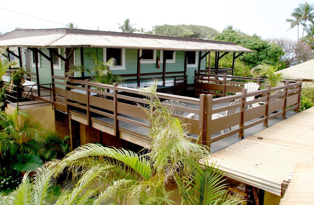 Nalu Kai Lodge Paia Hotel Exterior photo